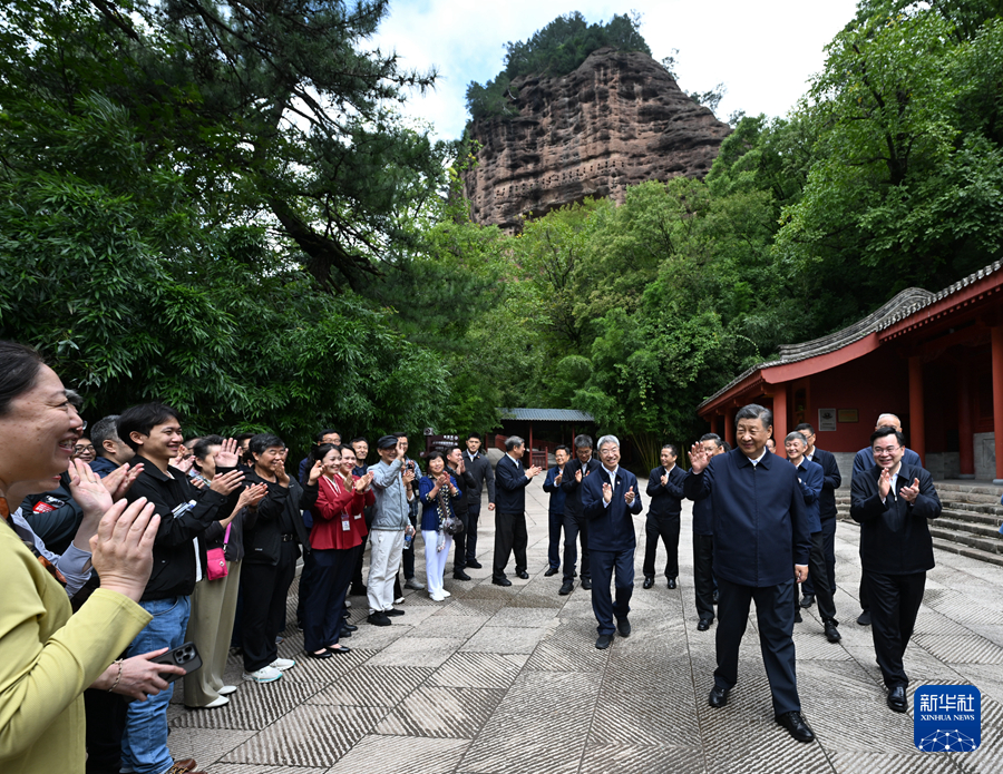 習(xí)近平在甘肅考察時(shí)強(qiáng)調(diào) 深化改革勇于創(chuàng)新苦干實(shí)干富民興隴 奮力譜寫(xiě)中國(guó)式現(xiàn)代化甘肅篇章