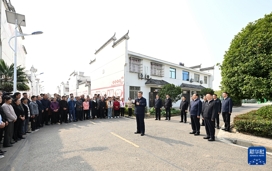 習近平在湖北考察時強調(diào) 鼓足干勁奮發(fā)進取 久久為功善作善成 奮力譜寫中國式現(xiàn)代化湖北篇章