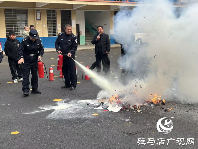 新蔡縣練村鎮(zhèn)：消防演練進校園 筑牢安全“防火墻”